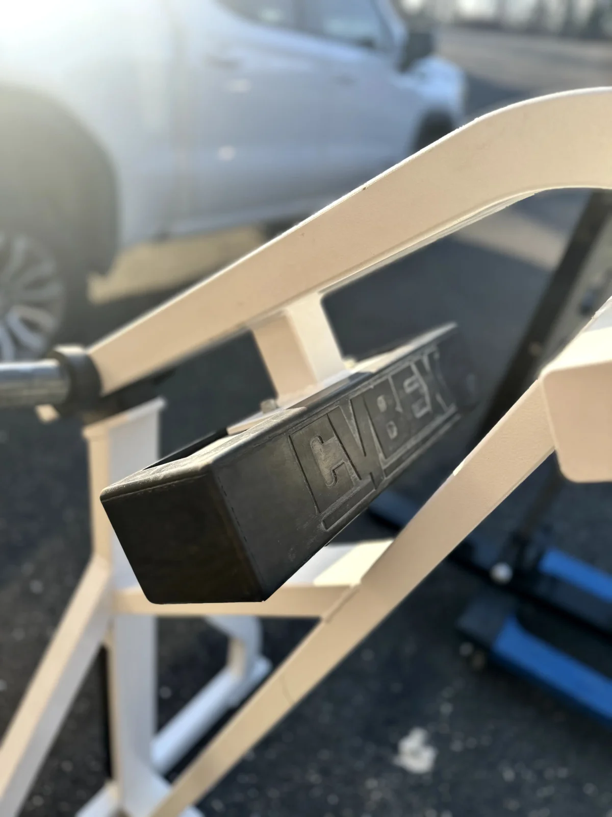Cybex Plate Loaded Advanced Pulldown – photo 4